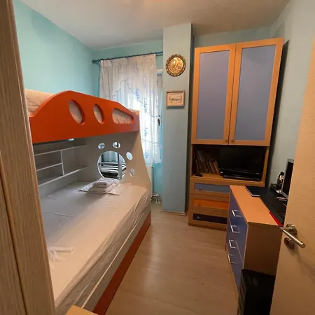 Apartman View